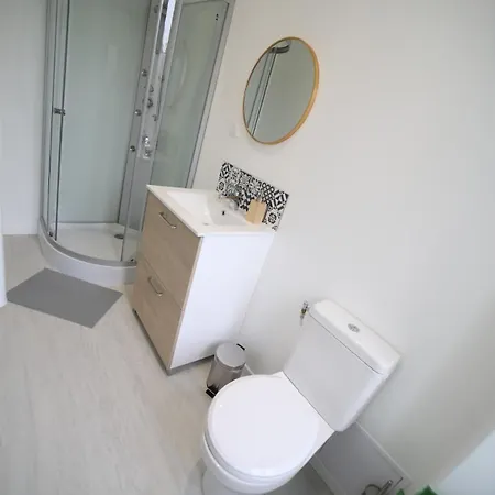 Apartment Paul Bert4-ancienne Version *